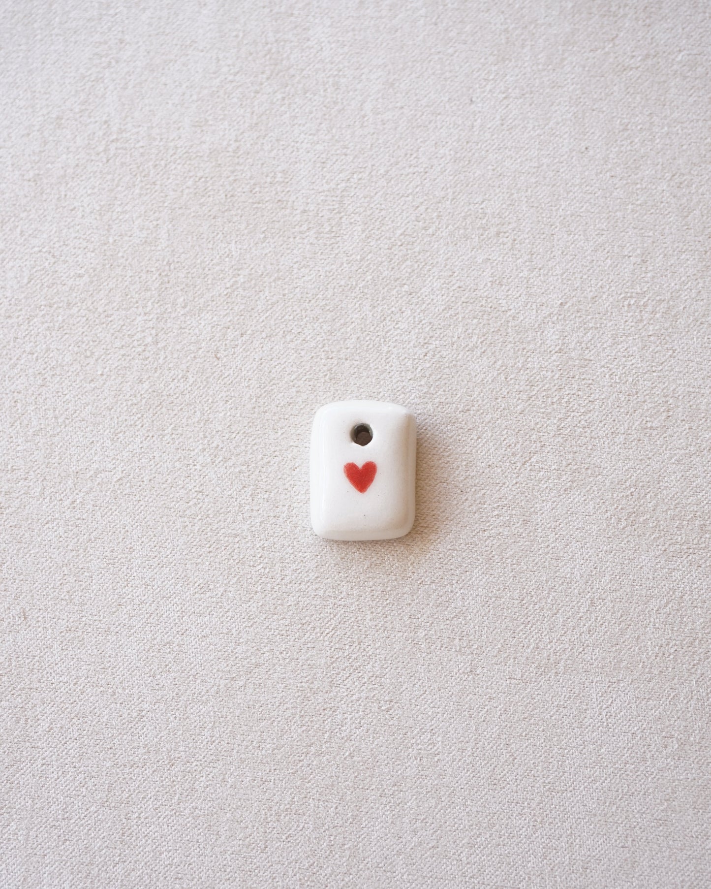 CIONDOLO RETTANGOLARE CUORE-PREORDINE