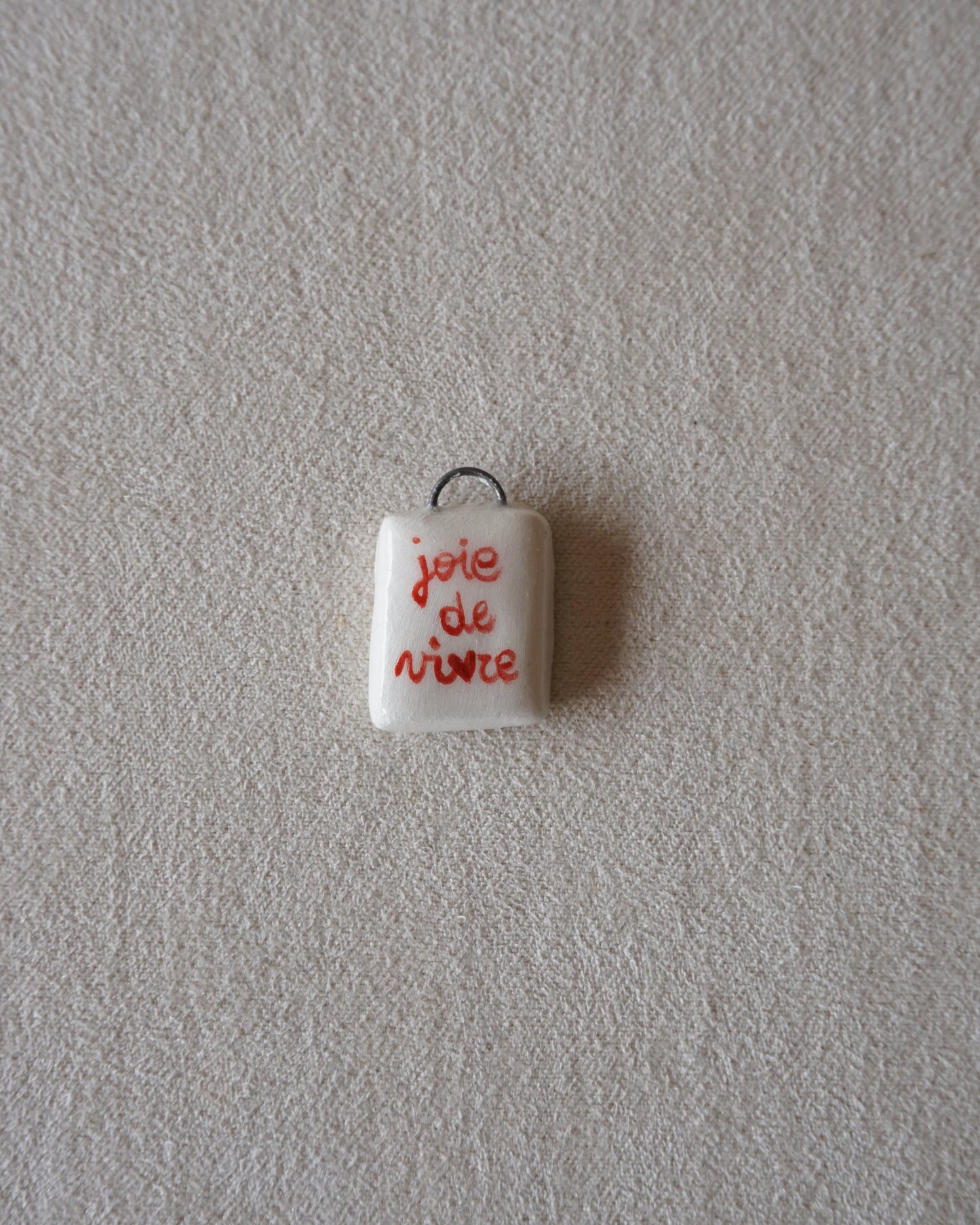 CIONDOLO JOIE DE VIVRE-PREORDINE