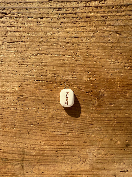 Ciondolo amore marrone