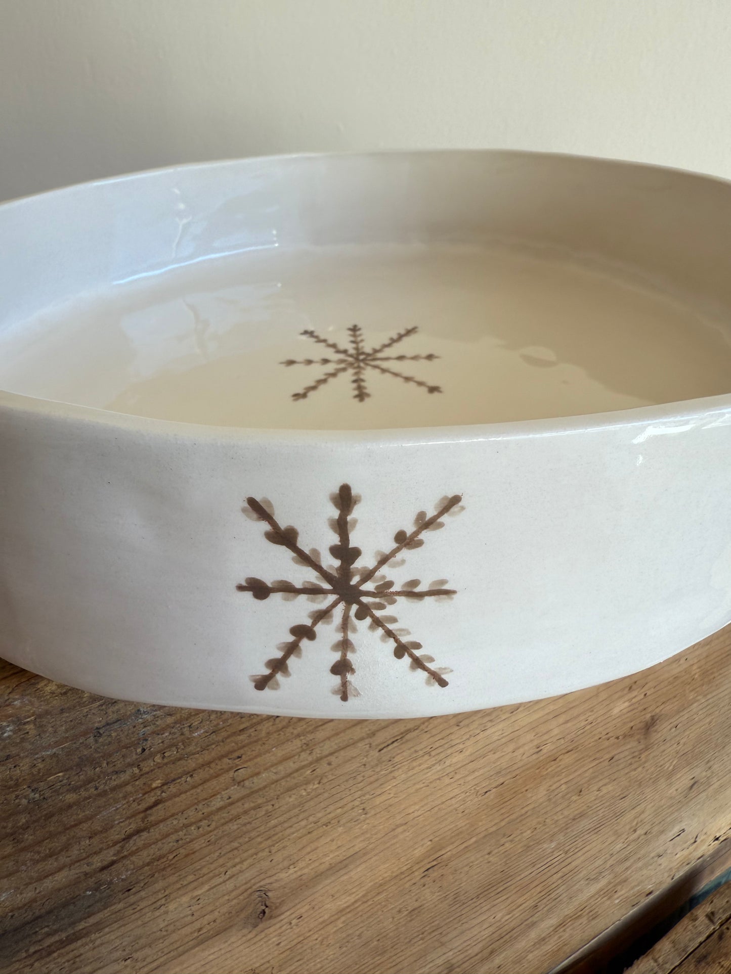 TORTIERA FIOCCHI DI NEVE MARRONI